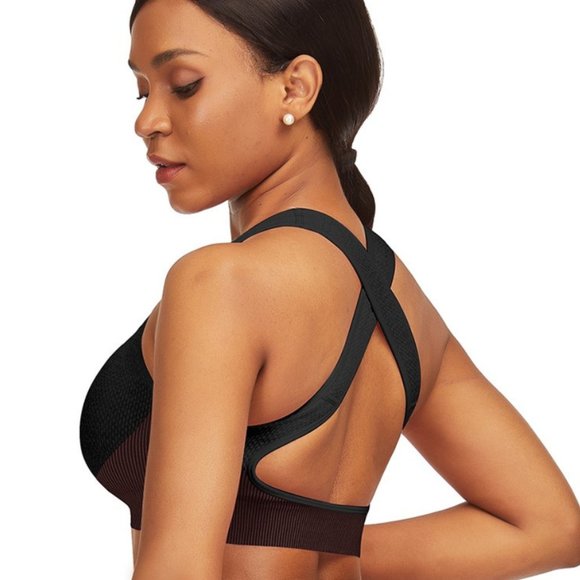 Fuchsia & Black Crisscross Sports Bra - Picture 2 of 4